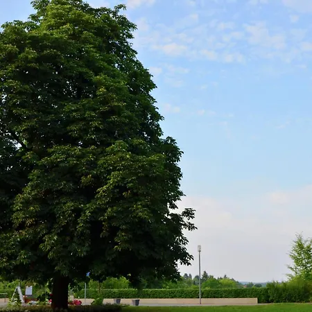 아파트 Charmante Mit Eigener Terrasse *