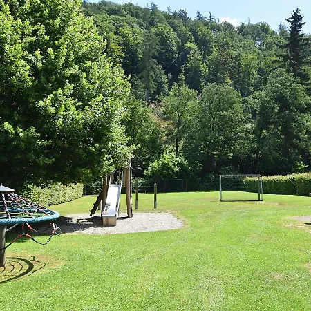 Charmante Mit Eigener Terrasse