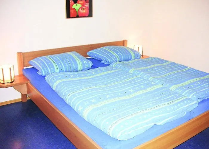 Charmante Mit Eigener Terrasse